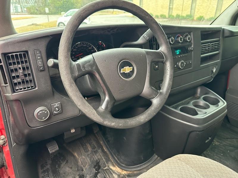 Chevrolet Express Commercial Cutaway RWD 3500 159" WB Work Van 2012