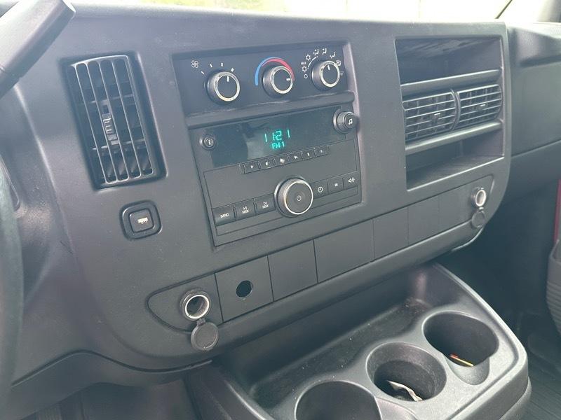 Chevrolet Express Commercial Cutaway RWD 3500 159" WB Work Van 2012