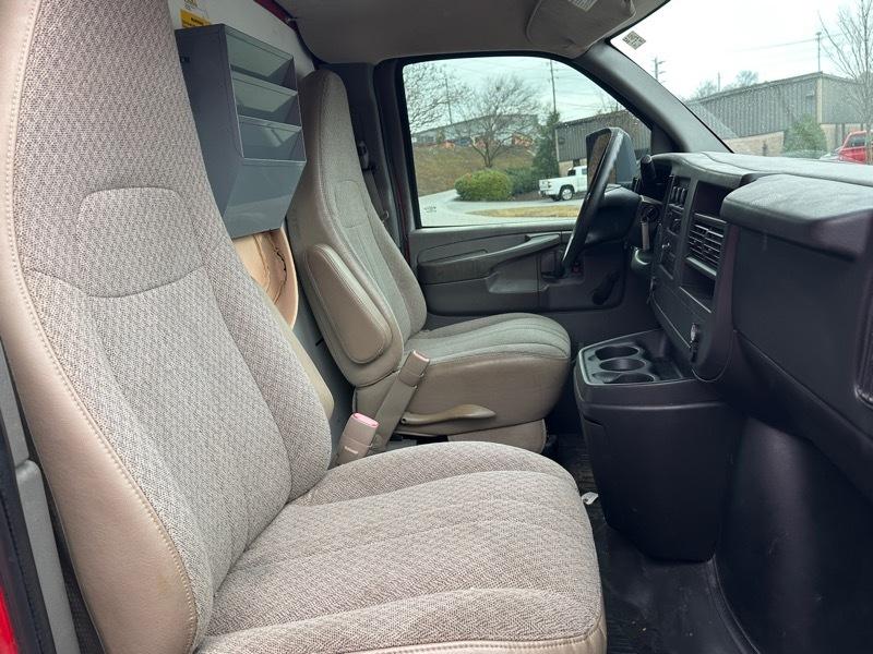 Chevrolet Express Commercial Cutaway RWD 3500 159" WB Work Van 2012