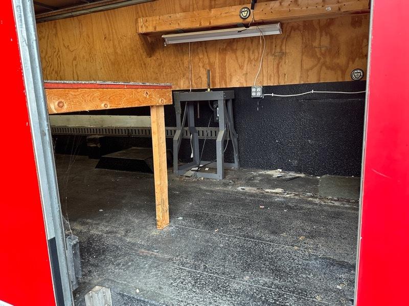 Chevrolet Express Commercial Cutaway RWD 3500 159" WB Work Van 2012