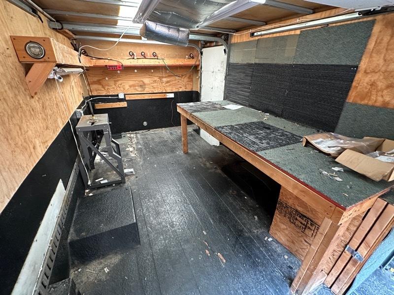 Chevrolet Express Commercial Cutaway RWD 3500 159" WB Work Van 2012