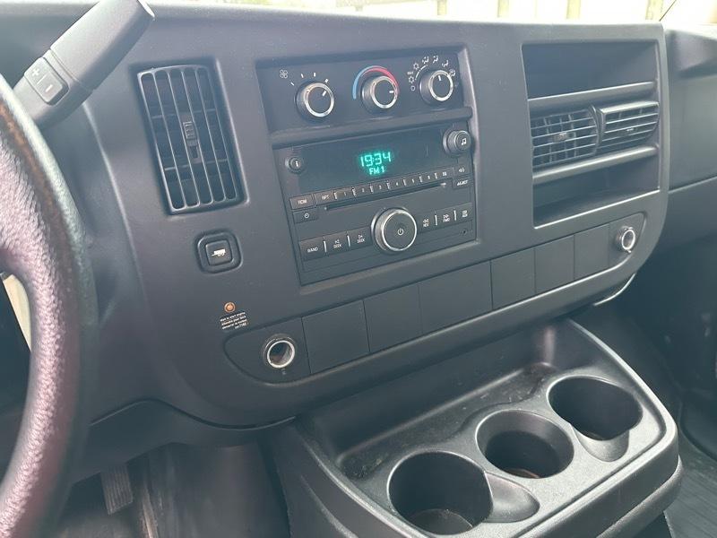 Chevrolet Express Commercial Cutaway 4500 Van 159" 2014