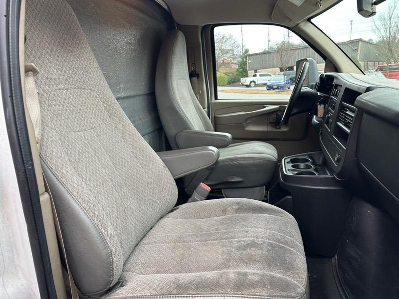 Chevrolet Express Commercial Cutaway 4500 Van 159" 2014