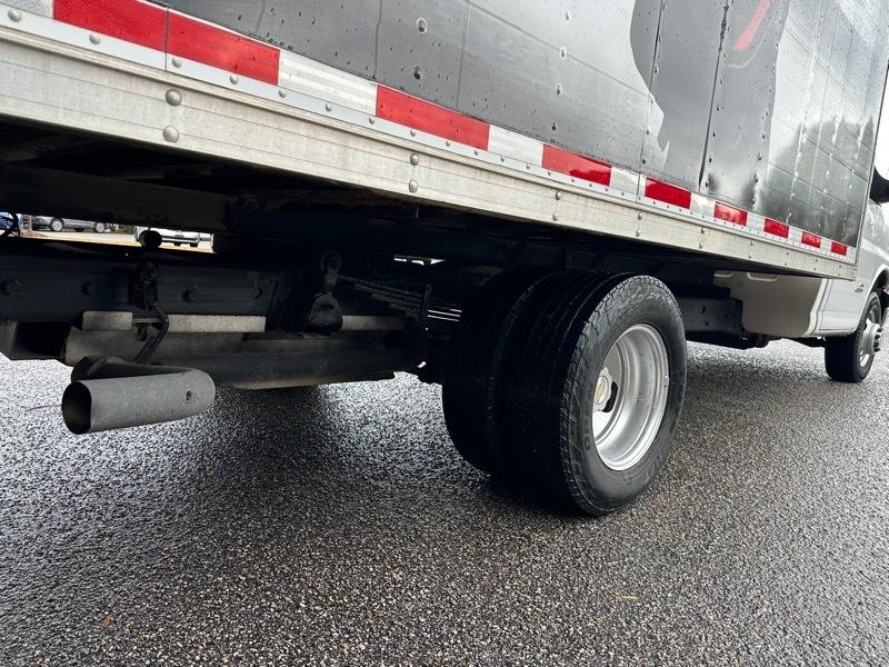 Chevrolet Express Commercial Cutaway 4500 Van 159" 2014