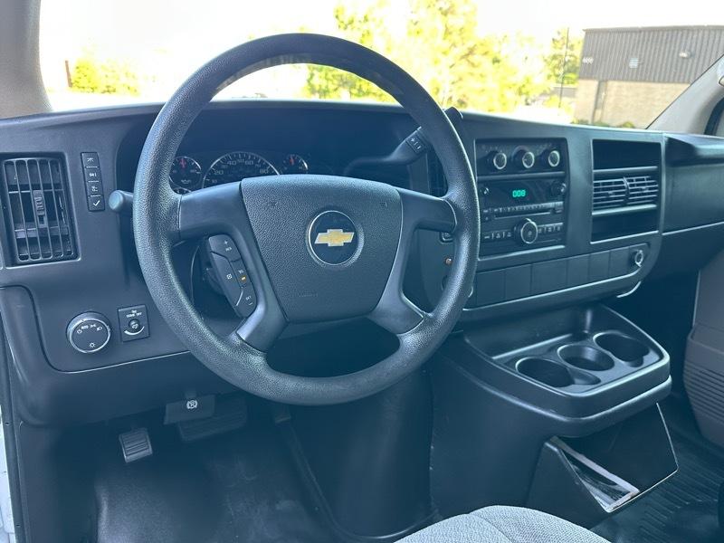 Chevrolet Express Commercial Cutaway 4500 Van 159" 2014