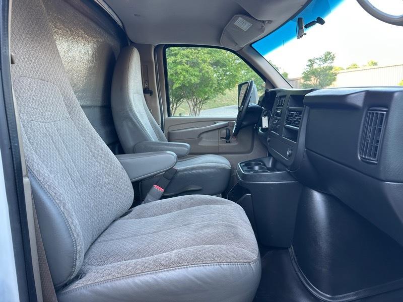 Chevrolet Express Commercial Cutaway 4500 Van 159" 2014