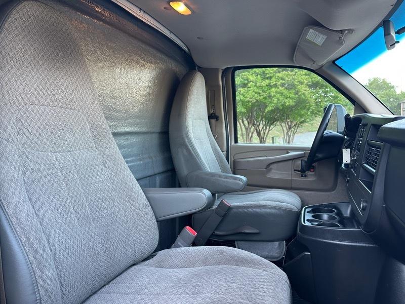 Chevrolet Express Commercial Cutaway 4500 Van 159" 2014