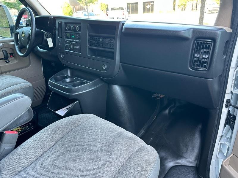 Chevrolet Express Commercial Cutaway 4500 Van 159" 2014