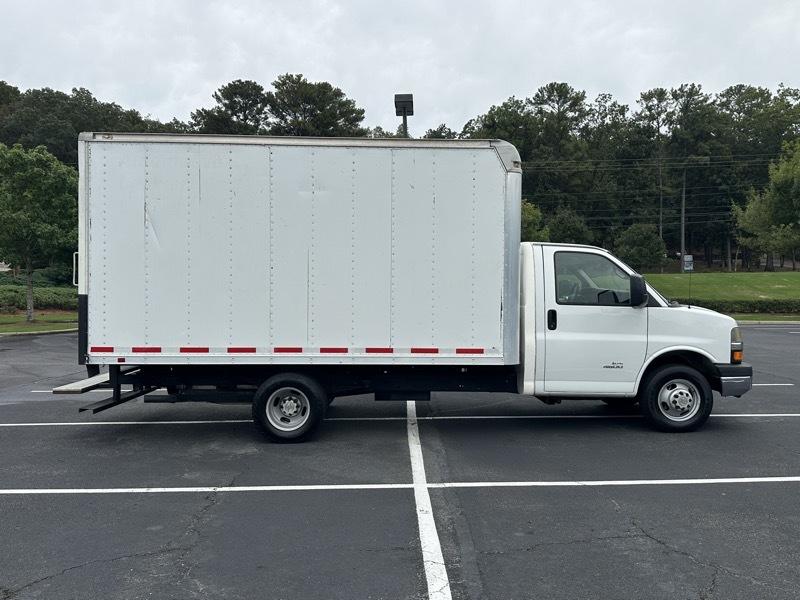 Chevrolet Express Commercial Cutaway 4500 Van 159" 2014