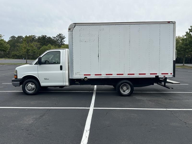 Chevrolet Express Commercial Cutaway 4500 Van 159" 2014