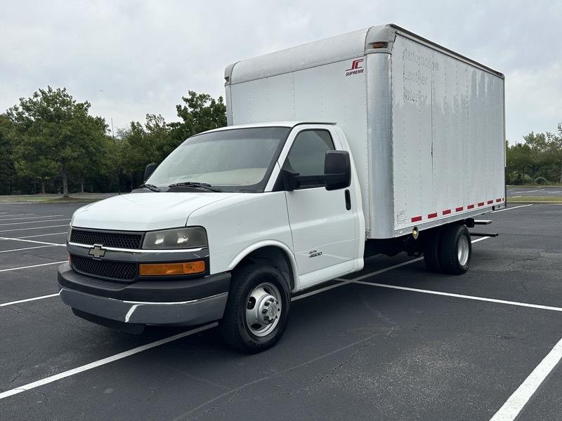 Chevrolet Express Commercial Cutaway 4500 Van 159" 2014