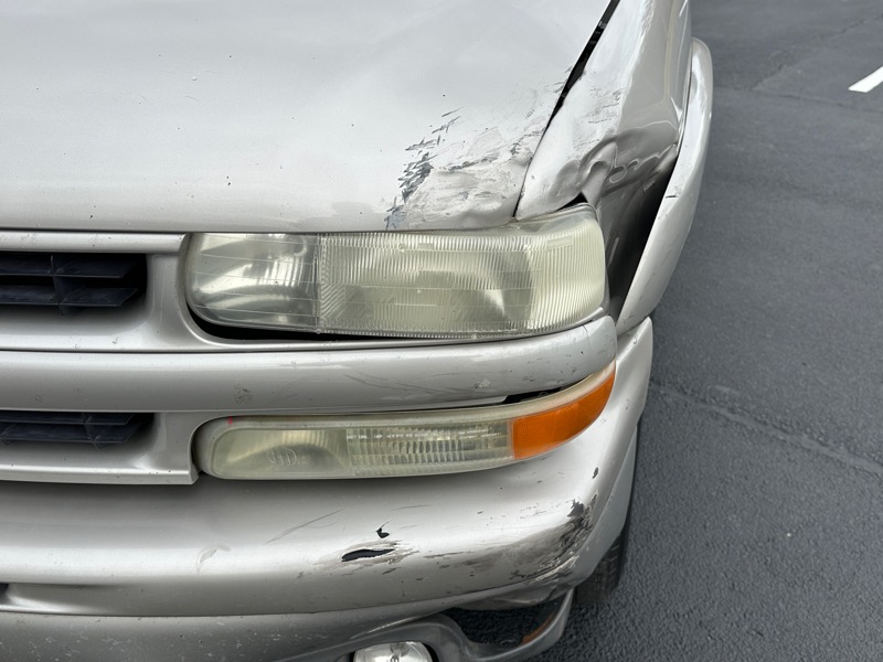 Chevrolet Tahoe 4dr 1500 4WD Z71 2004