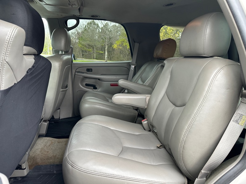 Chevrolet Tahoe 4dr 1500 4WD Z71 2004