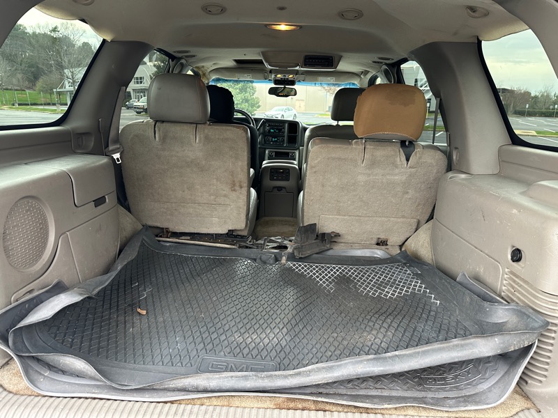 Chevrolet Tahoe 4dr 1500 4WD Z71 2004