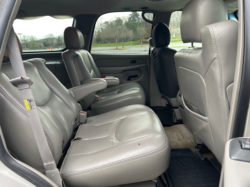 Chevrolet Tahoe 4dr 1500 4WD Z71 2004