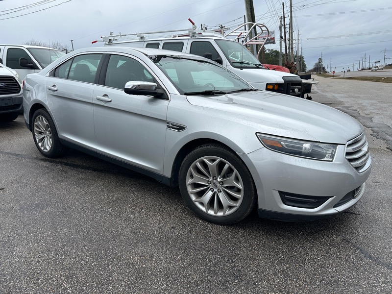 2015 Ford Taurus 4dr Sdn Limited FWD