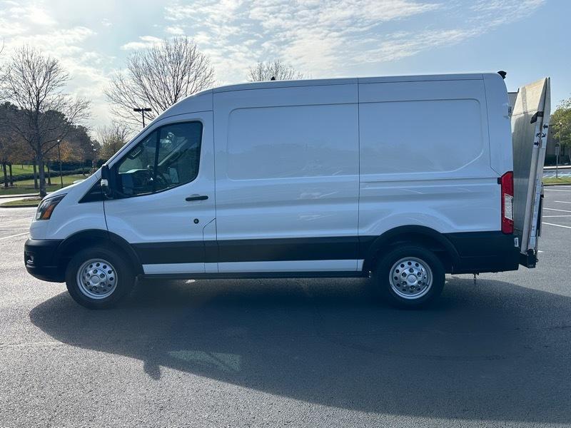 Ford Transit Cargo Van T-250 130" Med Rf 9070 GVWR AWD 2020
