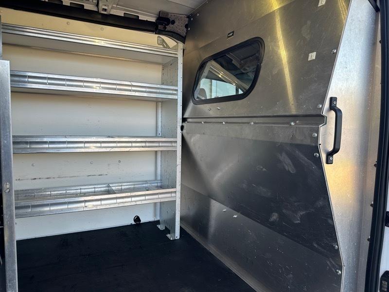 Ford Transit Van T-250 130" Med Rf 9000 GVWR Sliding RH Dr 2018