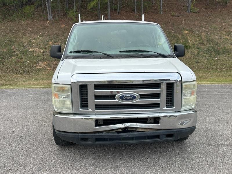 Ford Econoline Cargo Van E-250 Commercial 2008