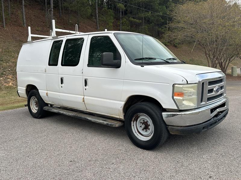 Ford Econoline Cargo Van E-250 Commercial 2008