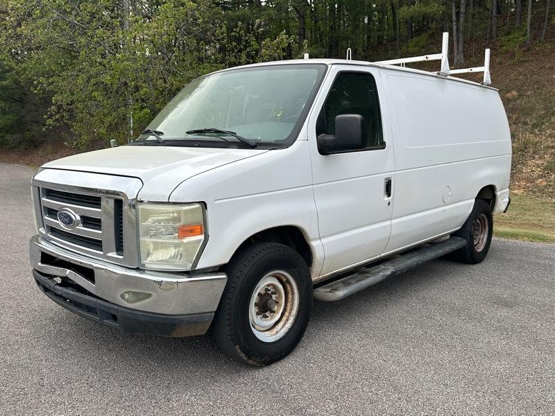 Ford Econoline Cargo Van E-250 Commercial 2008