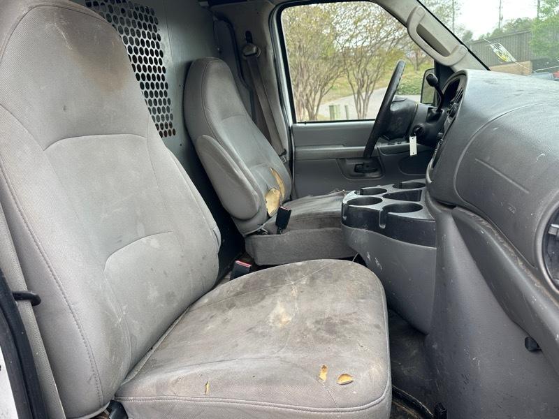 Ford Econoline Cargo Van E-250 Commercial 2008