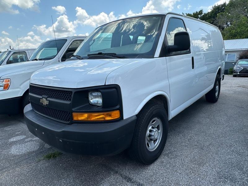 Chevrolet Express Cargo Van RWD 2500 135" 2016