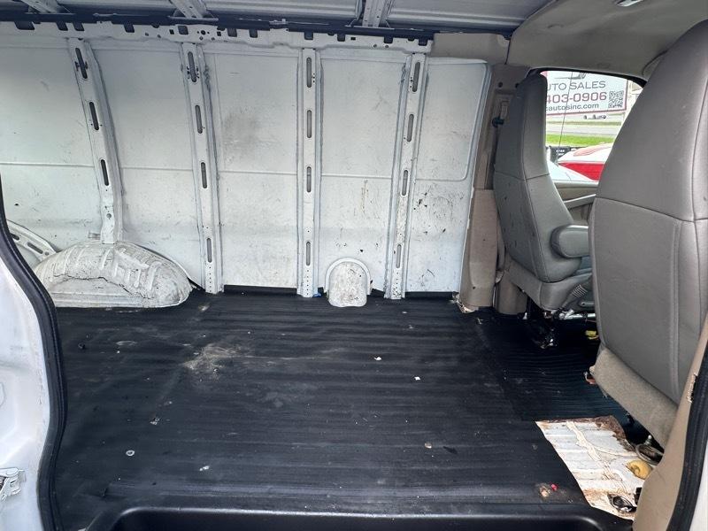 Chevrolet Express Cargo Van RWD 2500 135" 2016