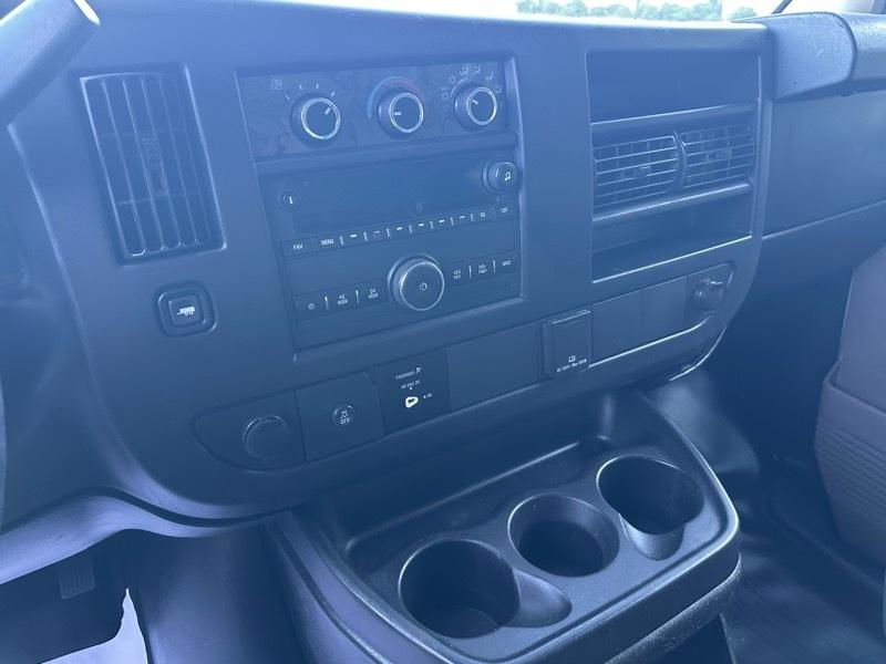 2016 Chevrolet Express Cargo Work Van - Photo 15