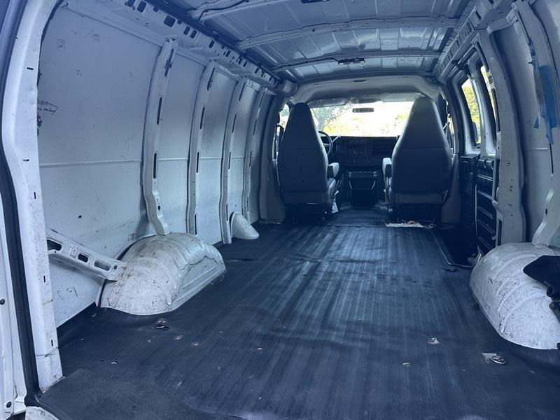 2016 Chevrolet Express Cargo Work Van - Photo 18