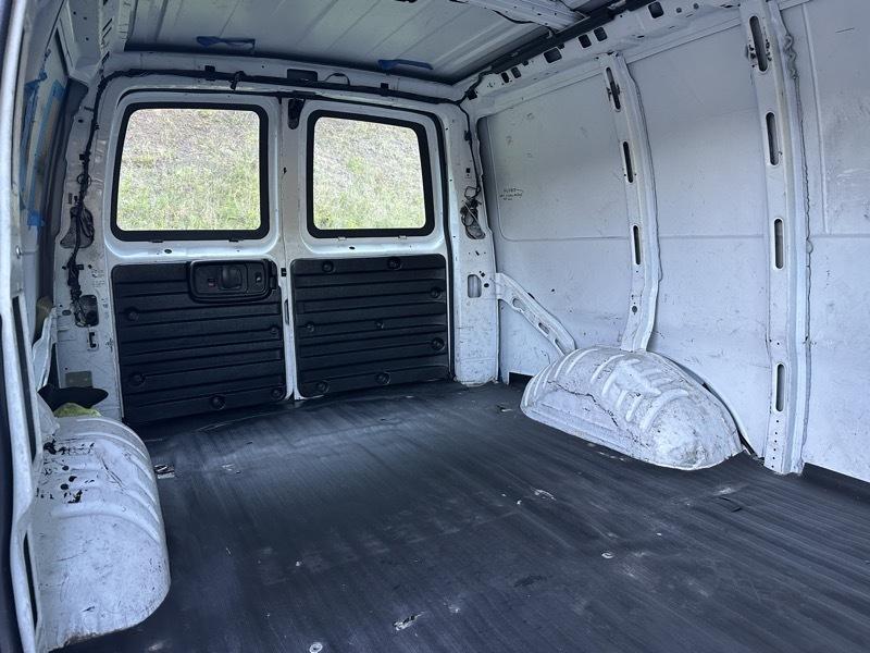 2016 Chevrolet Express Cargo Work Van - Photo 22