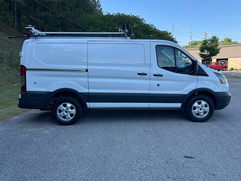 Ford Transit Van T-250 130" Low Rf 9000 GVWR Sliding RH Dr 2018