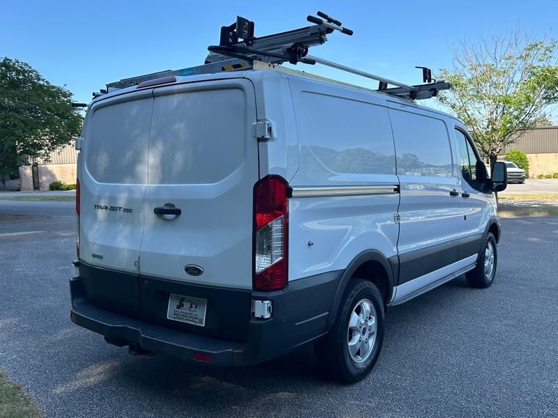 Ford Transit Van T-250 130" Low Rf 9000 GVWR Sliding RH Dr 2018