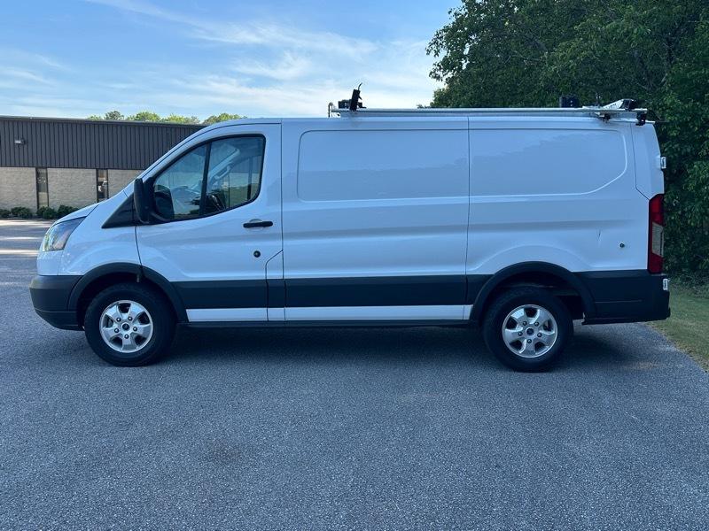 Ford Transit Van T-250 130" Low Rf 9000 GVWR Sliding RH Dr 2018