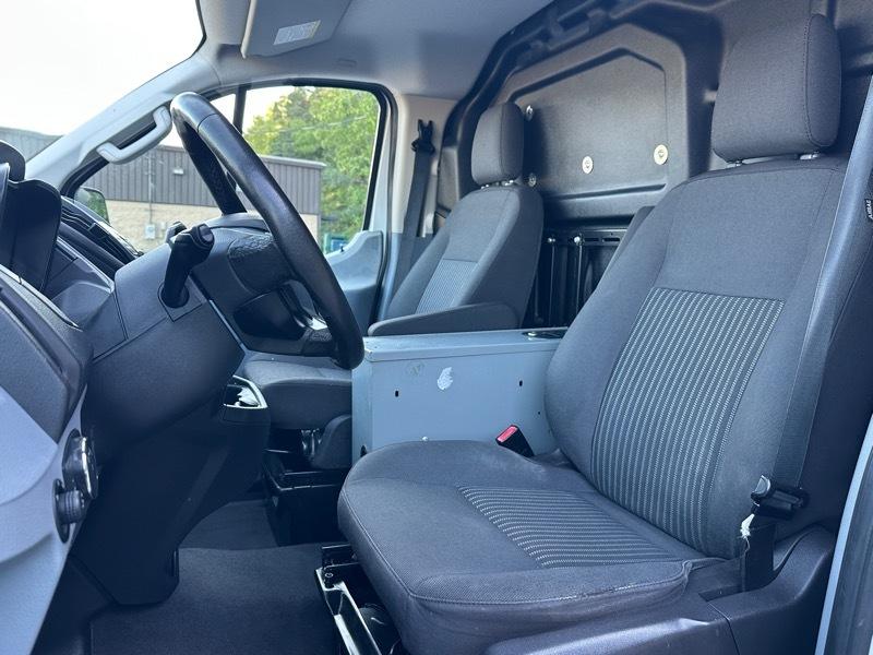 Ford Transit Van T-250 130" Low Rf 9000 GVWR Sliding RH Dr 2018