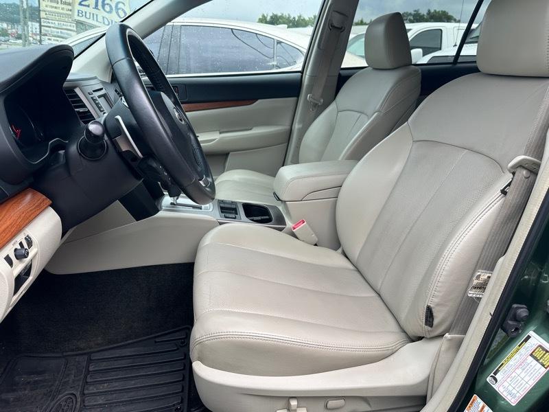 Subaru Outback 4dr Wgn H4 Auto 2.5i Limited 2013