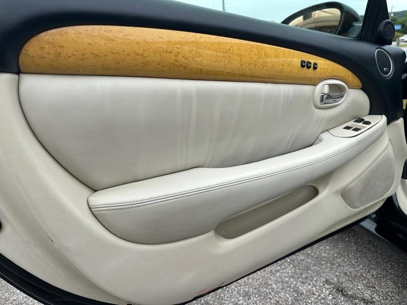 2002 Lexus SC 430 2dr Convertible