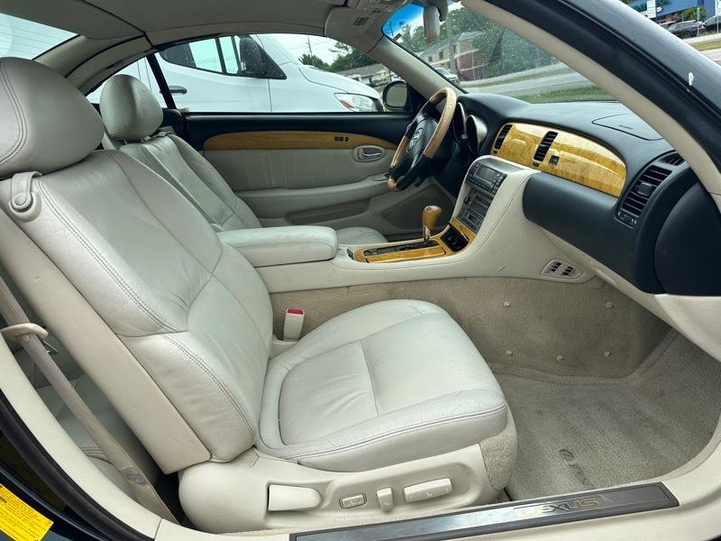 Lexus SC 430 2dr Convertible 2002