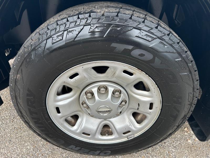 Nissan NV Cargo NV2500 HD Standard Roof V6 SV 2020