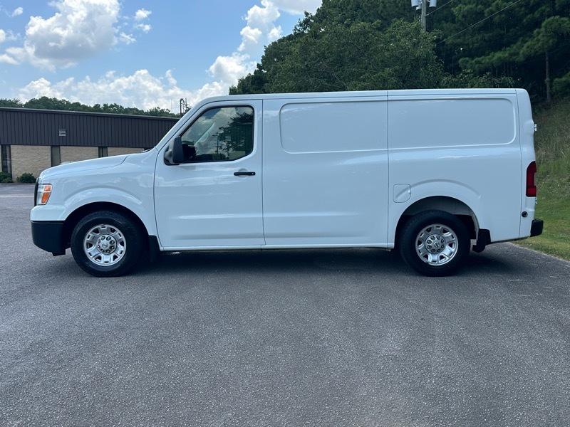 Nissan NV Cargo NV2500 HD Standard Roof V6 SV 2020