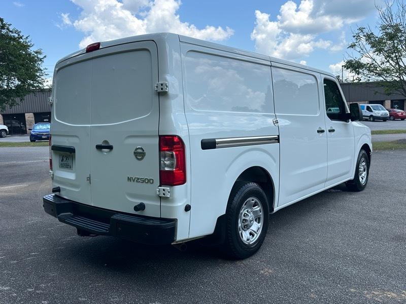 Nissan NV Cargo NV2500 HD Standard Roof V6 SV 2020