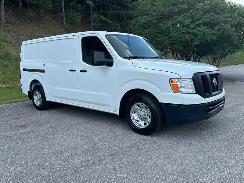 Nissan NV Cargo NV2500 HD Standard Roof V6 SV 2020
