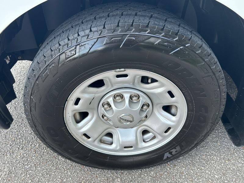 Nissan NV Cargo NV2500 HD Standard Roof V6 SV 2020