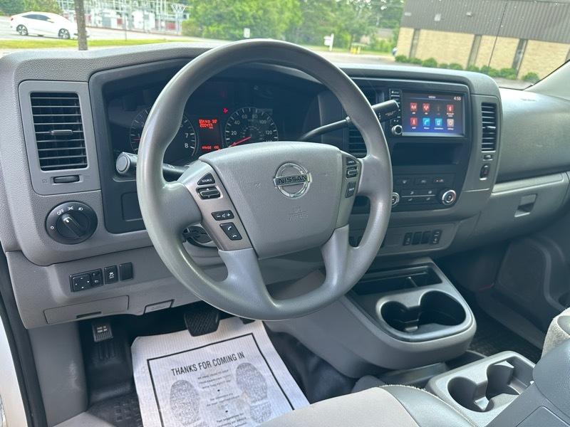 Nissan NV Cargo NV2500 HD Standard Roof V6 SV 2020