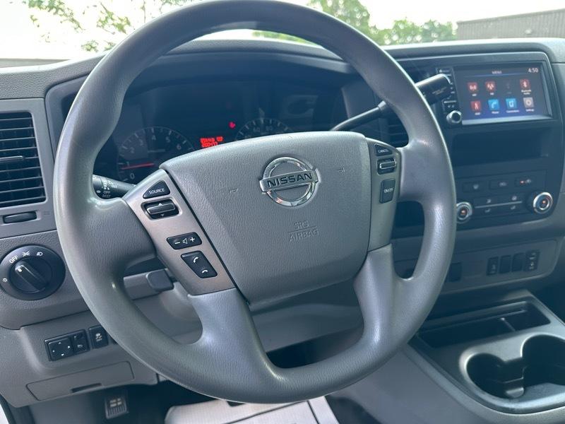 Nissan NV Cargo NV2500 HD Standard Roof V6 SV 2020