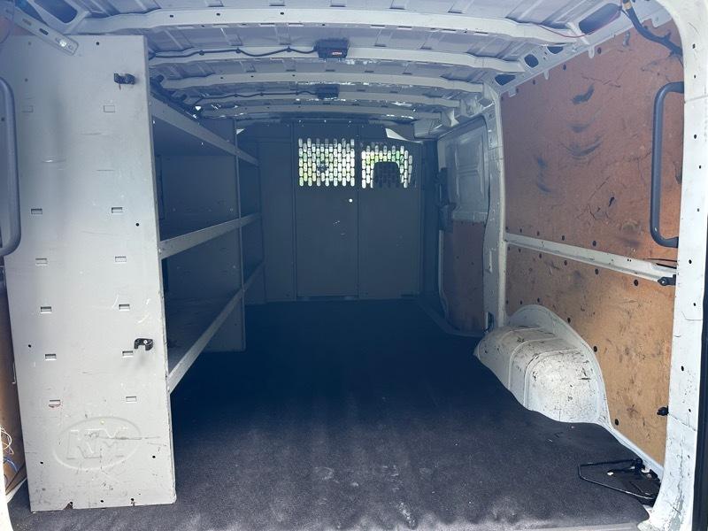 Nissan NV Cargo NV2500 HD Standard Roof V6 SV 2020