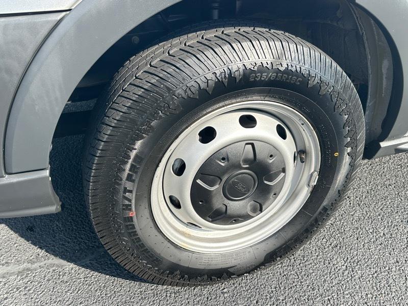 Ford Transit Van T-150 130" Med Rf 8600 GVWR Sliding RH Dr 2017