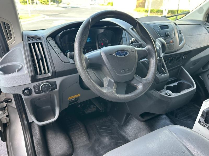 Ford Transit Van T-150 130" Med Rf 8600 GVWR Sliding RH Dr 2017