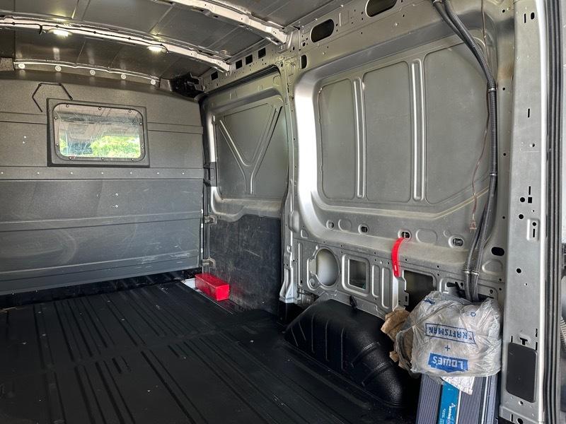 Ford Transit Van T-150 130" Med Rf 8600 GVWR Sliding RH Dr 2017