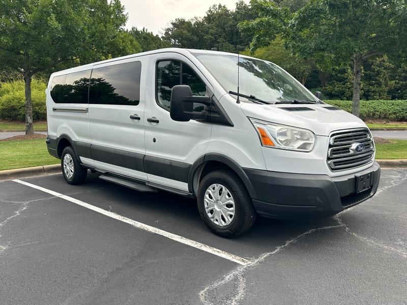 2015 Ford Transit Wagon T-350 148" Low Roof XLT Sliding RH Dr